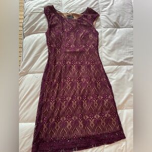 Dress Purple Plum Gold. Fitted